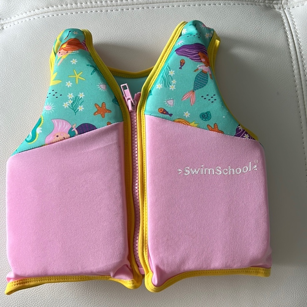 Swim School Trainer Vest Age 2 - 4 Years 33lb Pink